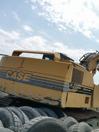 excavator-case-big-2