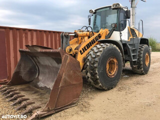 Încărcător frontal LIEBHERR 576 2plus2